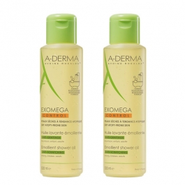 Um shampoo de espuma exomega A-Derma